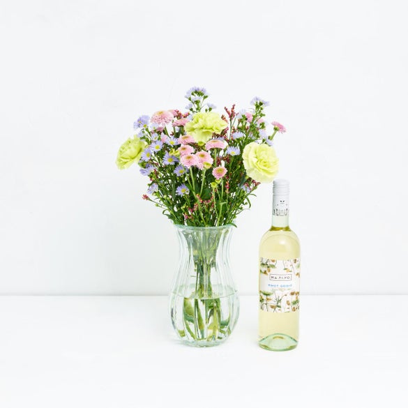 Den lille hilsen med Na.Ti.Vo Pinot Grigio